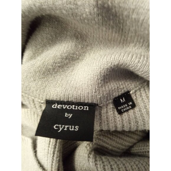 NWT Devotion by Cyrus Women's Grey Cowlneck Sweater M - Picture 5 of 7
